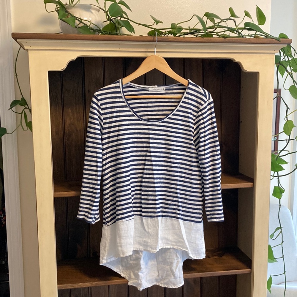 Navy and white striped linen tunic, size XS